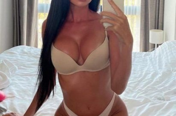 İzmir Escort Selin